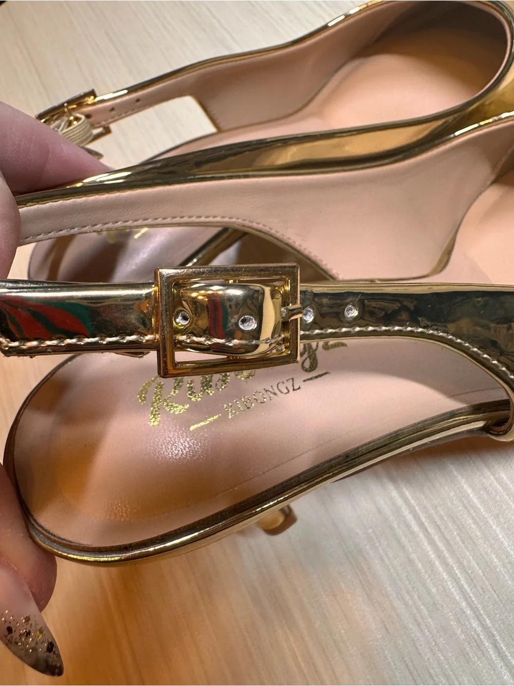 Gold Metallic Slingback Kitten Heels | Size 8 (Fits Like 7.5) | Like New ✨
